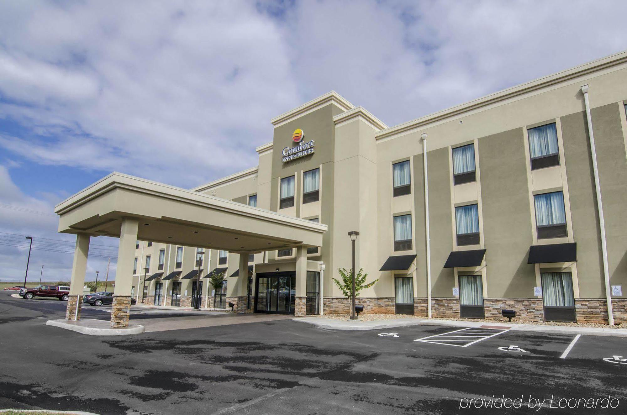 Comfort Inn & Suites Lynchburg Airport - University Area Kültér fotó